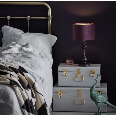Lampa stołowa Connor stylowa elegancka fioletowy abażur podstawa czarna do sypialni salonu na stolik nocny lub komodę