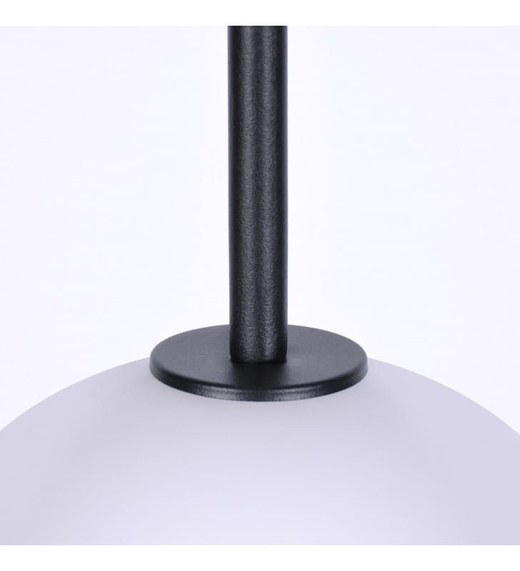 Lampa wisząca Faro biała matowa szklana kula 30cm z czarnym zawieszeniem